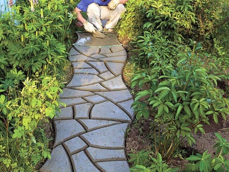 Cobble Stone Path For Beautifying Garden