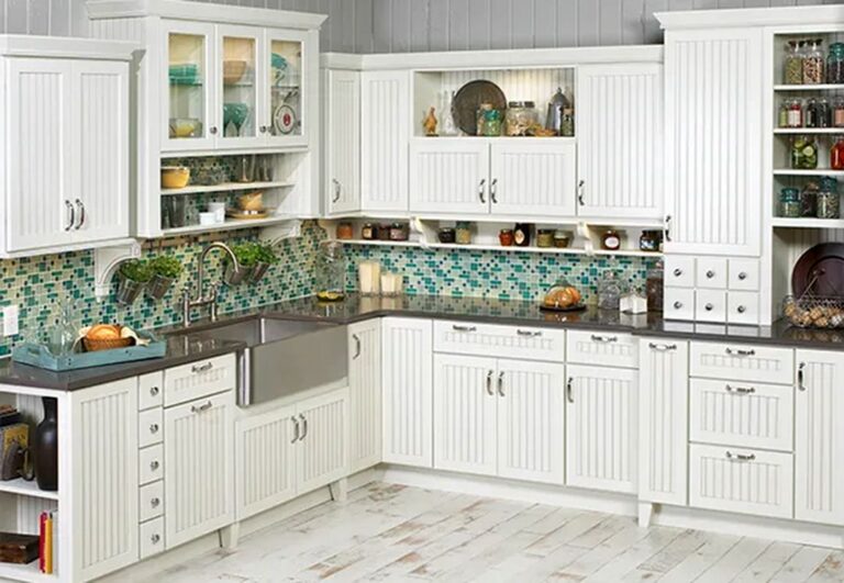 Merillat Cabinet and Countertop Store - Alba Kitchen