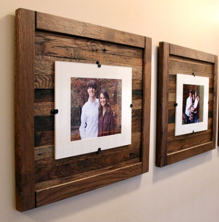 Photo frame wood pallet