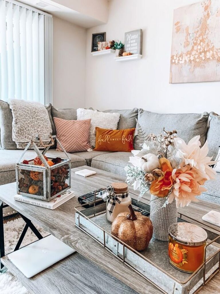 Transitioning to Fall Decor