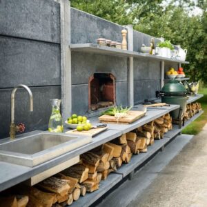 Building an Outdoor Kitchen