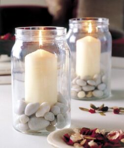 Perfect Candle in Jars for Fall Table Décorations