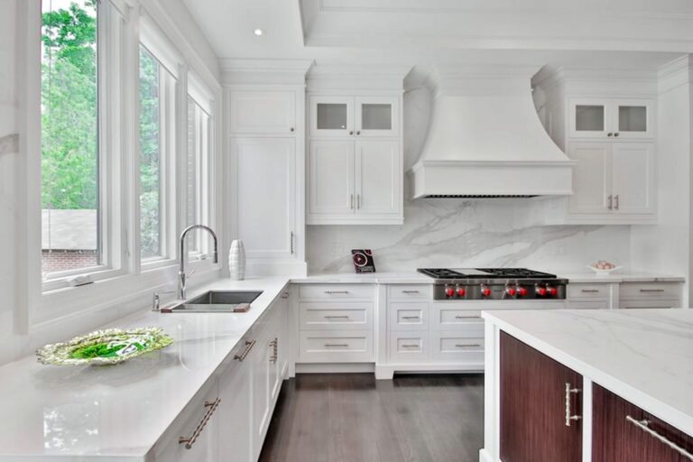 white wooden kitchen cabinet