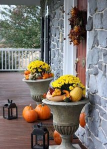 Beautiful Front Door Decoration For Fall