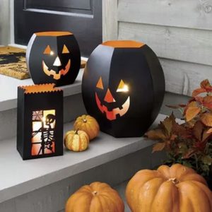 Cool Modern Halloween decoration