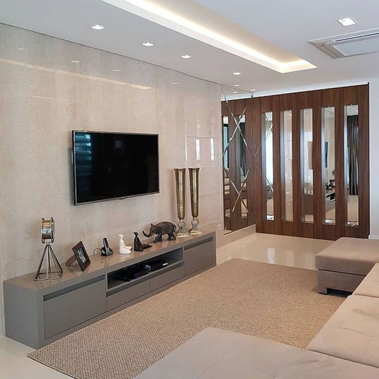 Elegant Modern Living Room Wall TV Unit