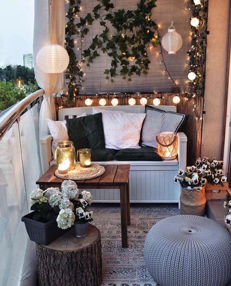 Small Balcony Ideas for Cozy Fall