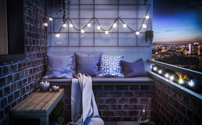 Stunning Apartment Balcony Lighting Decoration Ideas