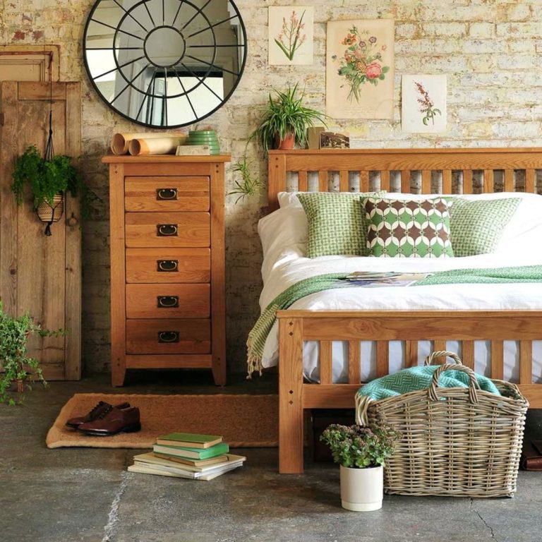 Vintage Wooden Room With Teak Wood Bed