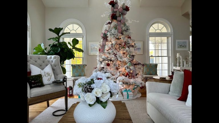 Elegant Christmas Living Room Decorations