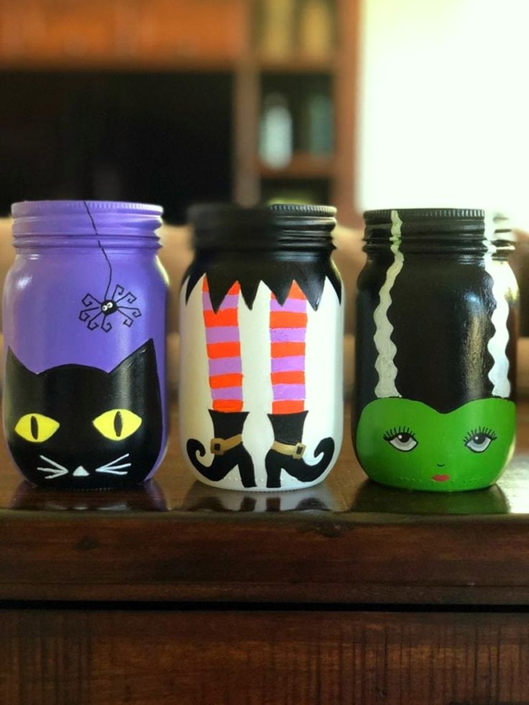 Painted Halloween Mason Jars Craft