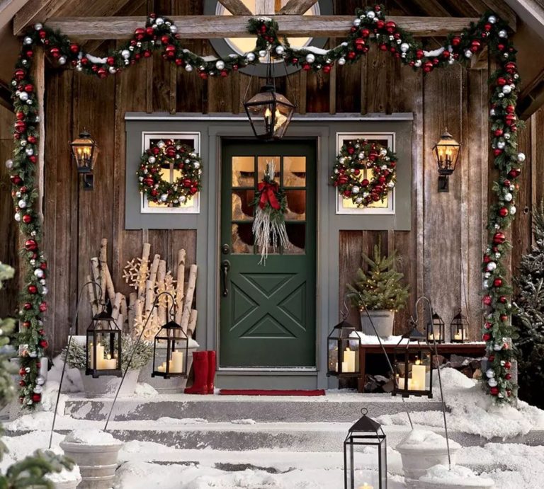 Awesome Christmas Front Door decoration