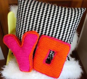 DIY Alphabet pillows crochet