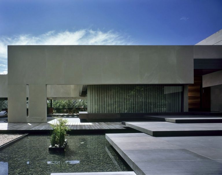 Modern Mexican Architecture