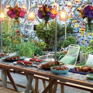 Flawless Outdoor Party Decor
