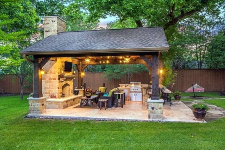 Gazebos and Outdoor Kitchens