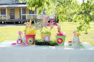 Perfect Easter Egg Hunt Party Decor